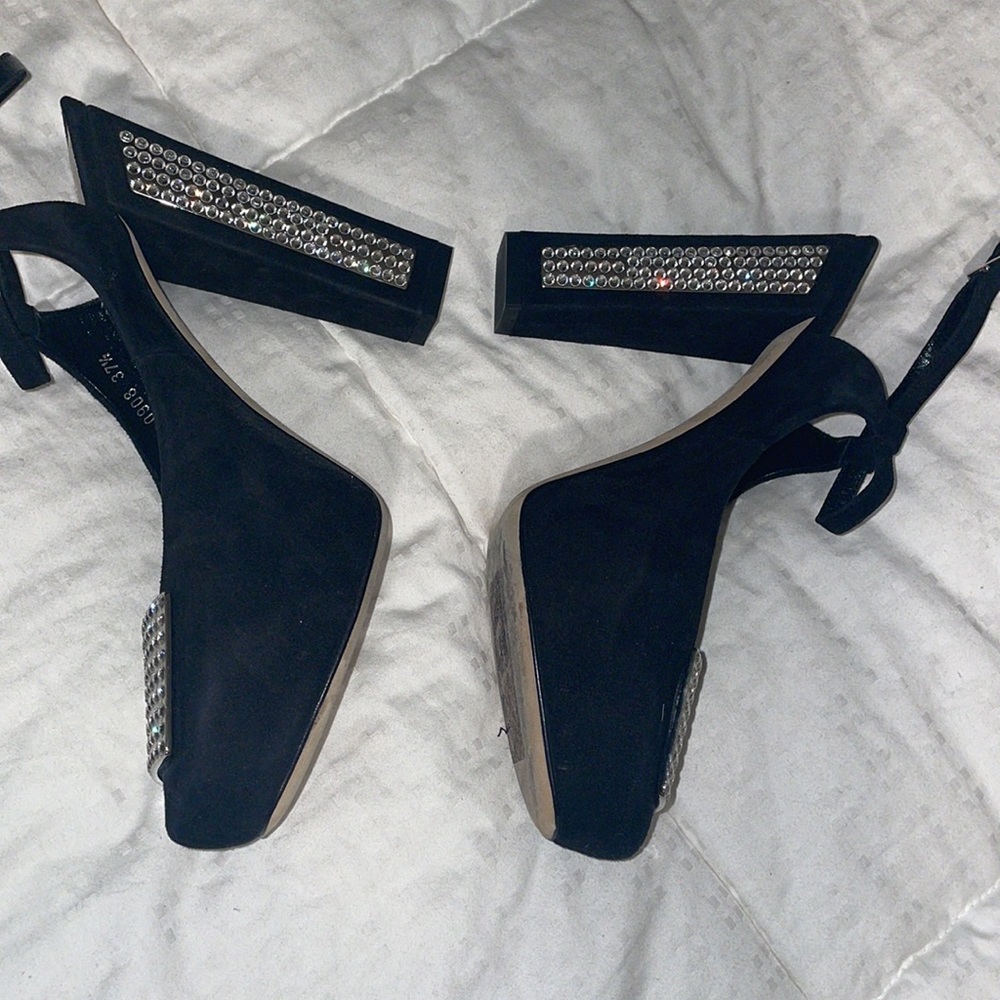 Authentic Christian Dior worn one time Shoe size is 37.5 ( MINT ) - Picture 12 of 17
